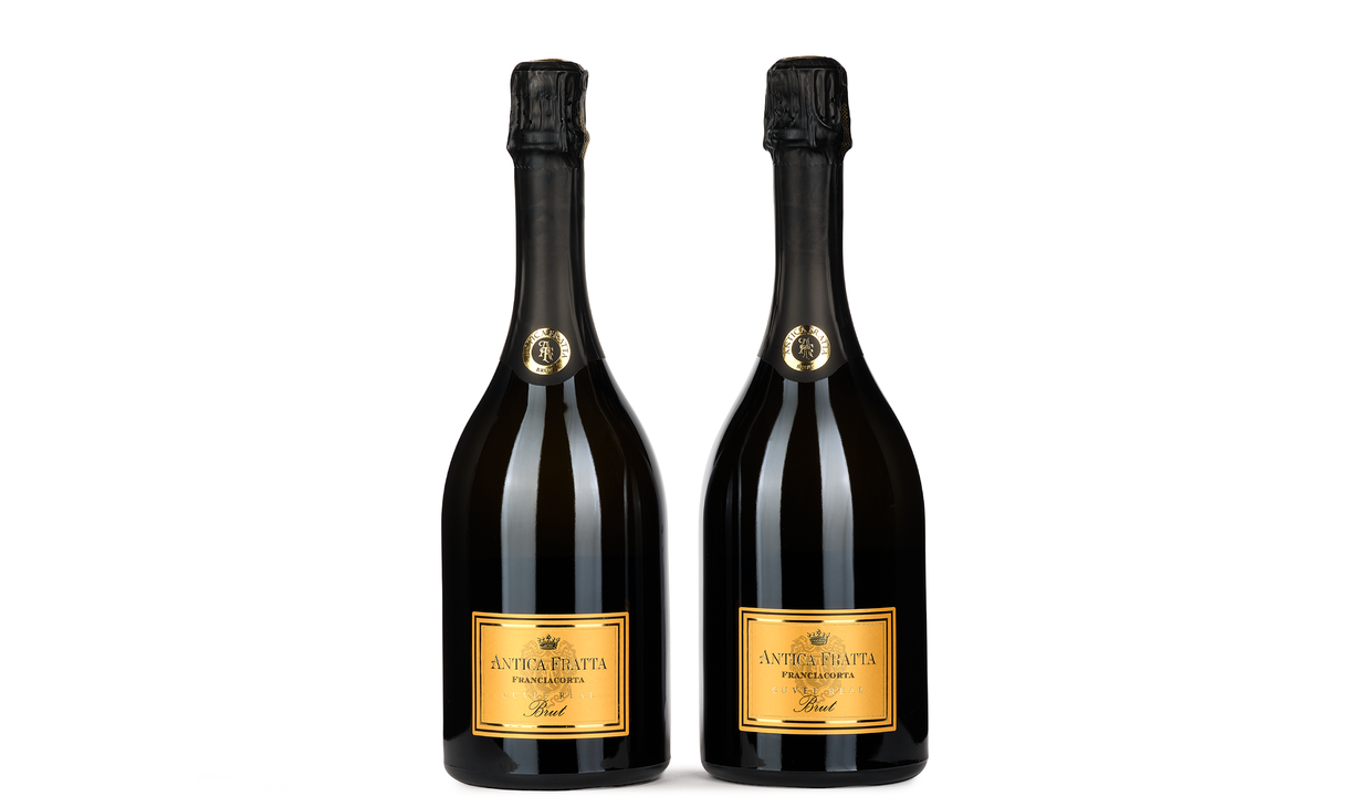Пара франчакорты Antica Fratta Cuvee Real Brut